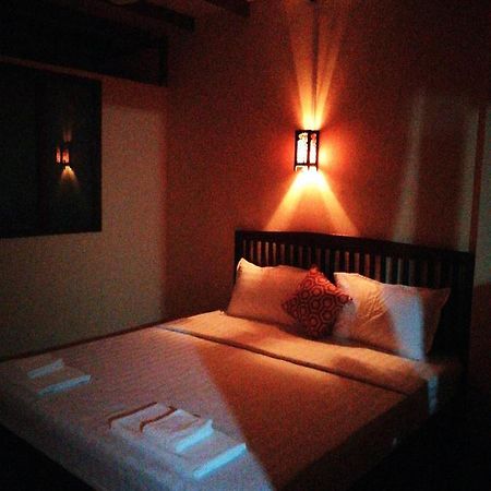 Sayyaphone Guesthouse Thakho ภายนอก รูปภาพ