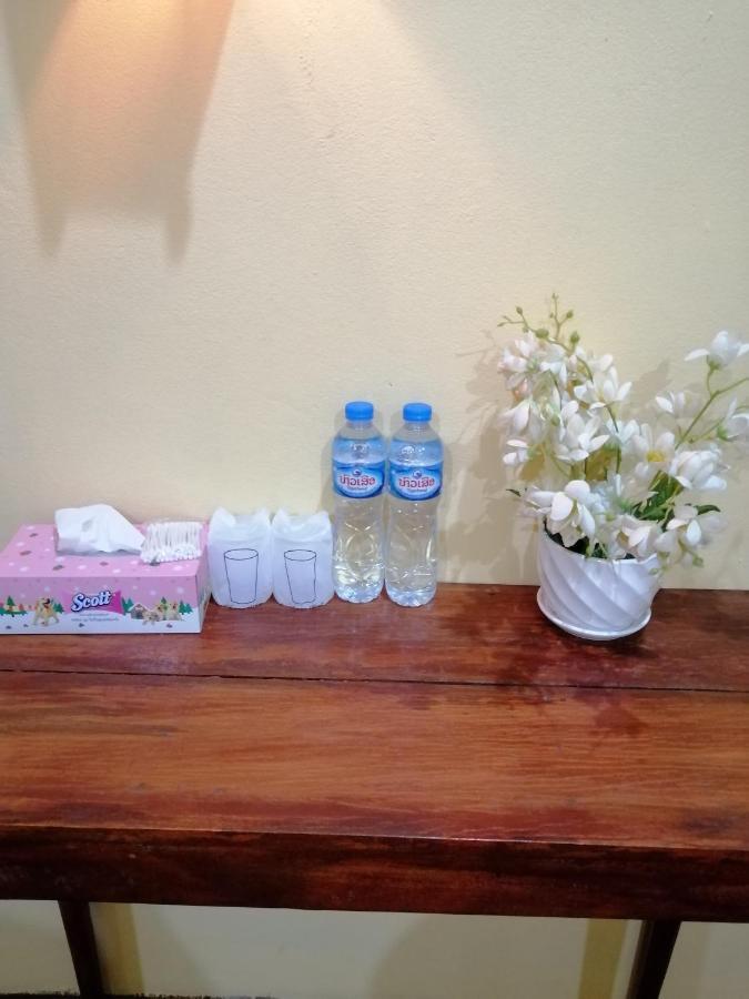Sayyaphone Guesthouse Thakho ภายนอก รูปภาพ